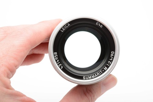 Leica-M Summarit 90mm f2.4 6 Bit Silver lens #11685 Mint - Picture 6 of 10