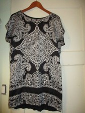 Forever 21 XXI Size Small Pullover Tunic Dress Black White FREE SHIPPING