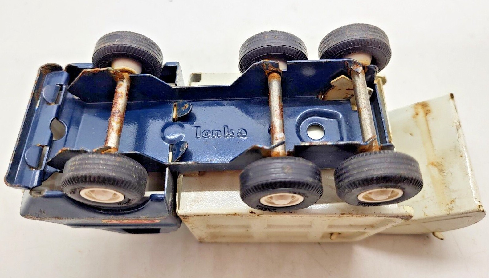 Picture 8 of 9
