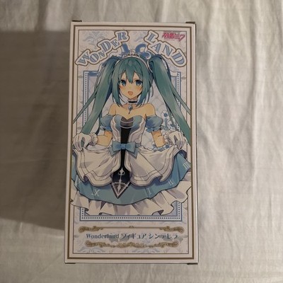 New Vocaloid Hatsune Miku Wonderland Cinderella Version Figure