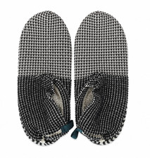 Bombas - Gripper Sherpa Lined Slippers - House Shoes Socks - Black/White - Large