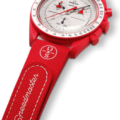 Omega x Swatch Mission to MARS Unisex Adults White Watch  With Red Rubber  Strap