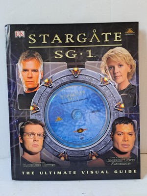 Stargate SG1: The Ultimate Visual Guide (First Edition) mit Disc sehr guter Zustand nie benutzt
