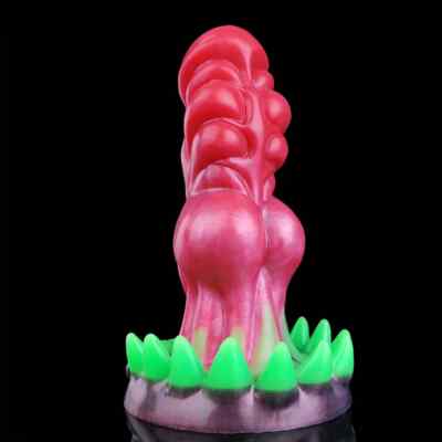 elf sexpuppe JWD. Magazin: Joko Winterscheidt im Sexpuppen-Bordell in Dortmund main image 1