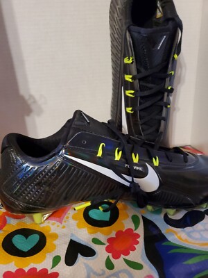 Nike Vapor Carbon Elite 2 TD Football Cleats Black White  display picture 3