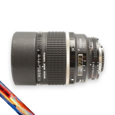 Nikon AI AF DC NIKKOR 135mm f/2 D Prime Camera Lens Defocus Image