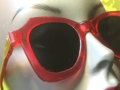 FRENCH 1940s PIN-UP SUNGLASSES~RED ACETATE FRAME~MINERAL