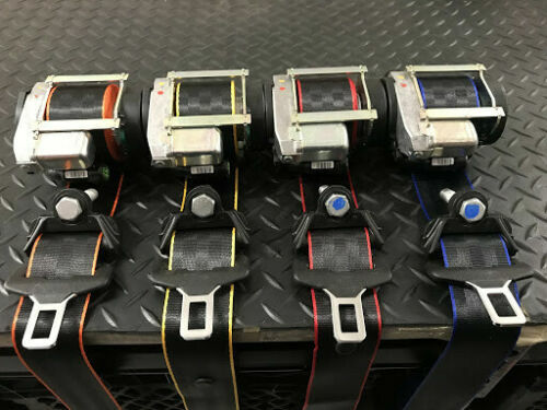 Red Seatbelt Set - Car & Van Seat Belts Colour Change Upgrade - Picture 4 of 7