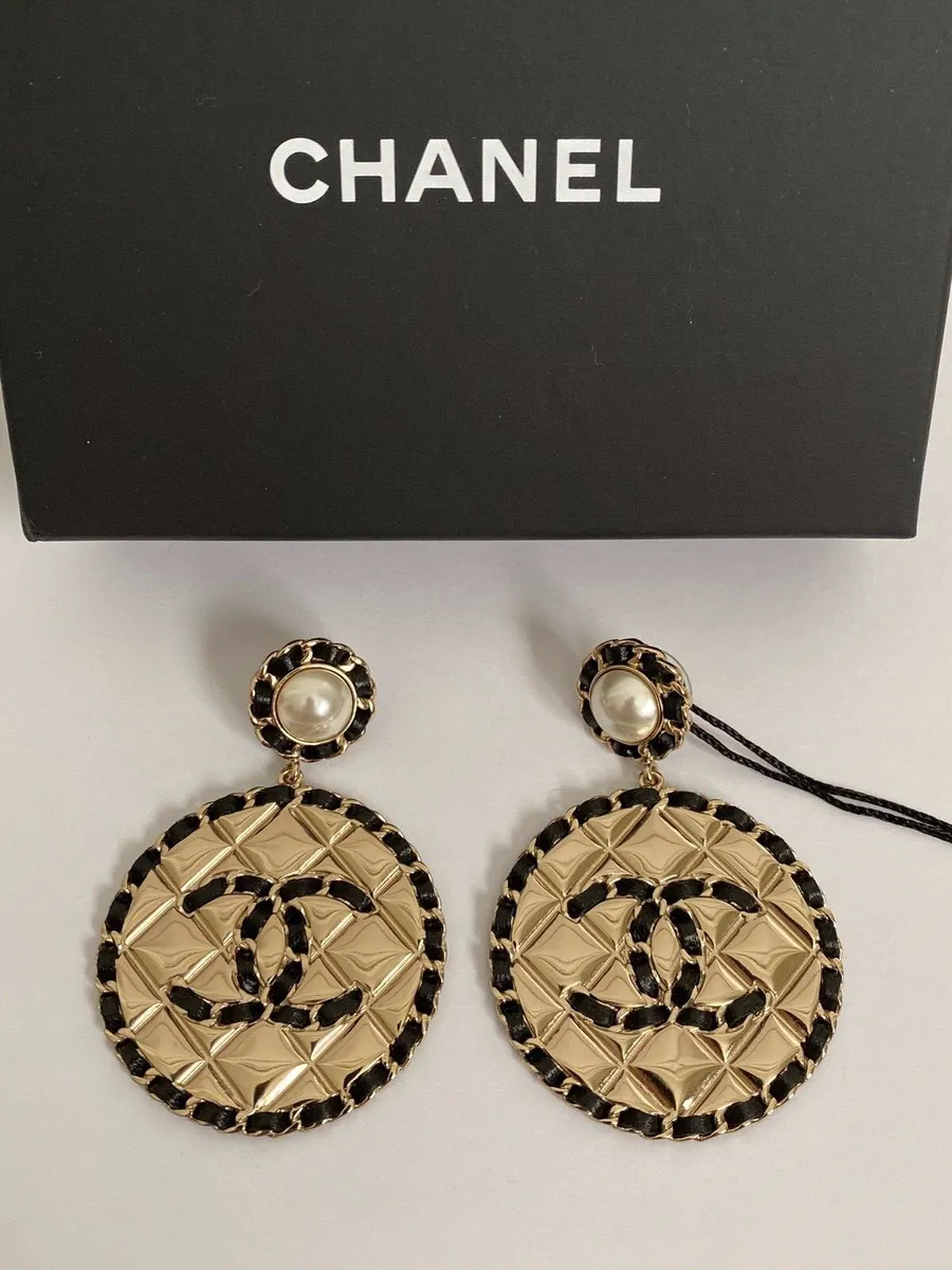 NWT Chanel XL CC Logo Quilted Medallion Pearl Gold Tone Large Drop Icon  Earrings