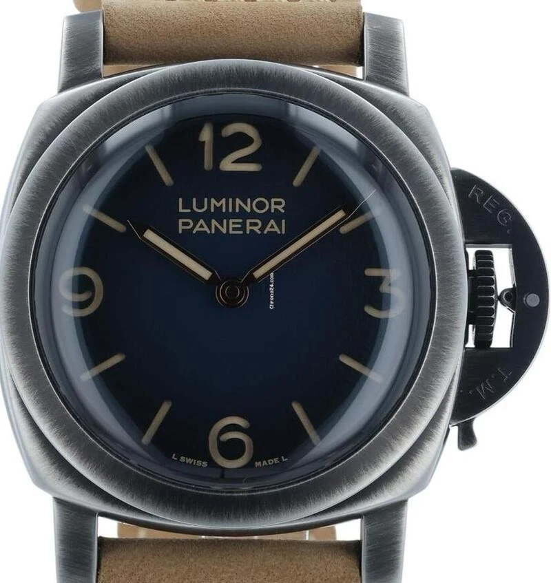 Panerai — Panerai Luminor Venticinque Limited Edition - PAM02025