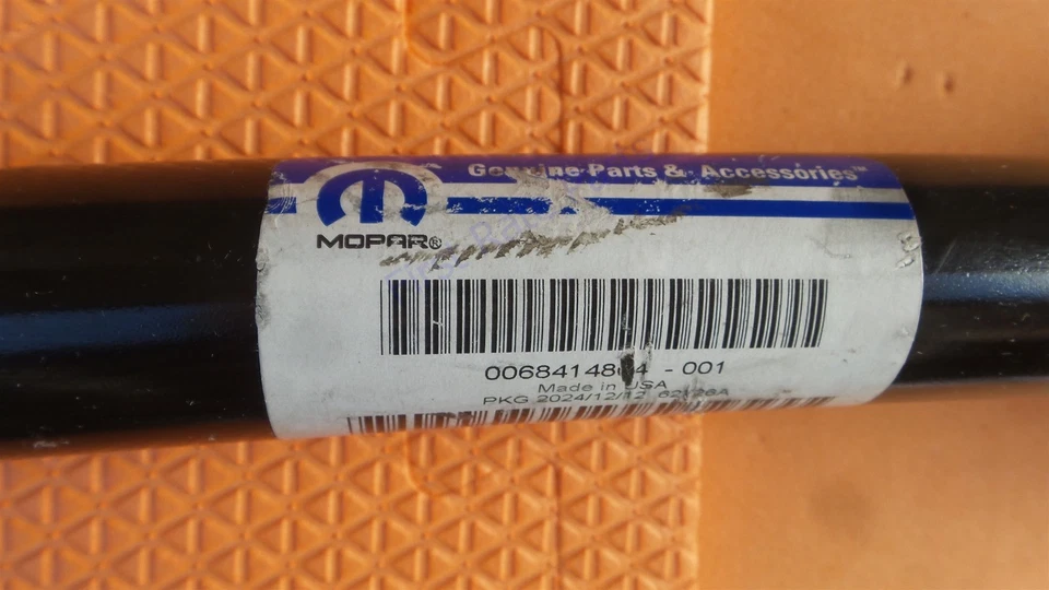 Barra de oruga trasera Mopar 68414804AB 4877153AB Ram 2500 diésel genuina OEM Foto 4 de 4