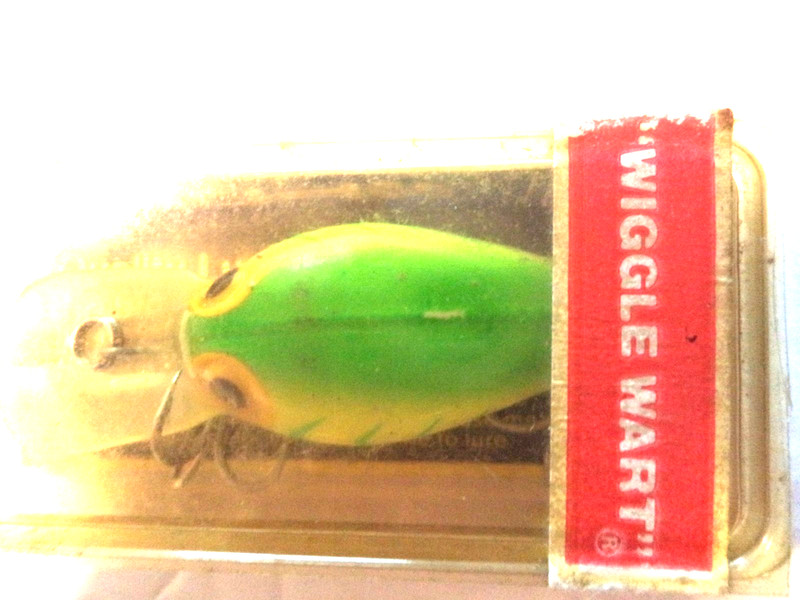 Storm Wiggle Wart  V73 Chart Lime Green Herring Bone Sealed