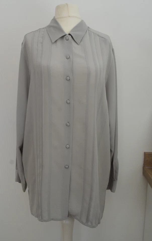 Vintage 1990's Y2K 100% Silk blouse Debenems size 14 still with tags - Image 4 of 4