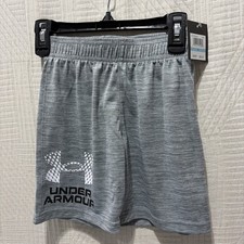 Boys Size 5 Under Armour Short New