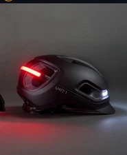 UNIT 1 Cycling Helmet Road bike and MTB, Turn Signals Front And Rear Lights