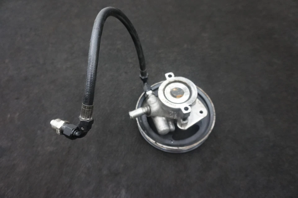 Bomba y polea de dirección asistida OEM 15261472 Chevrolet Corvette C6 Z06 2005-13 Foto 4 de 4