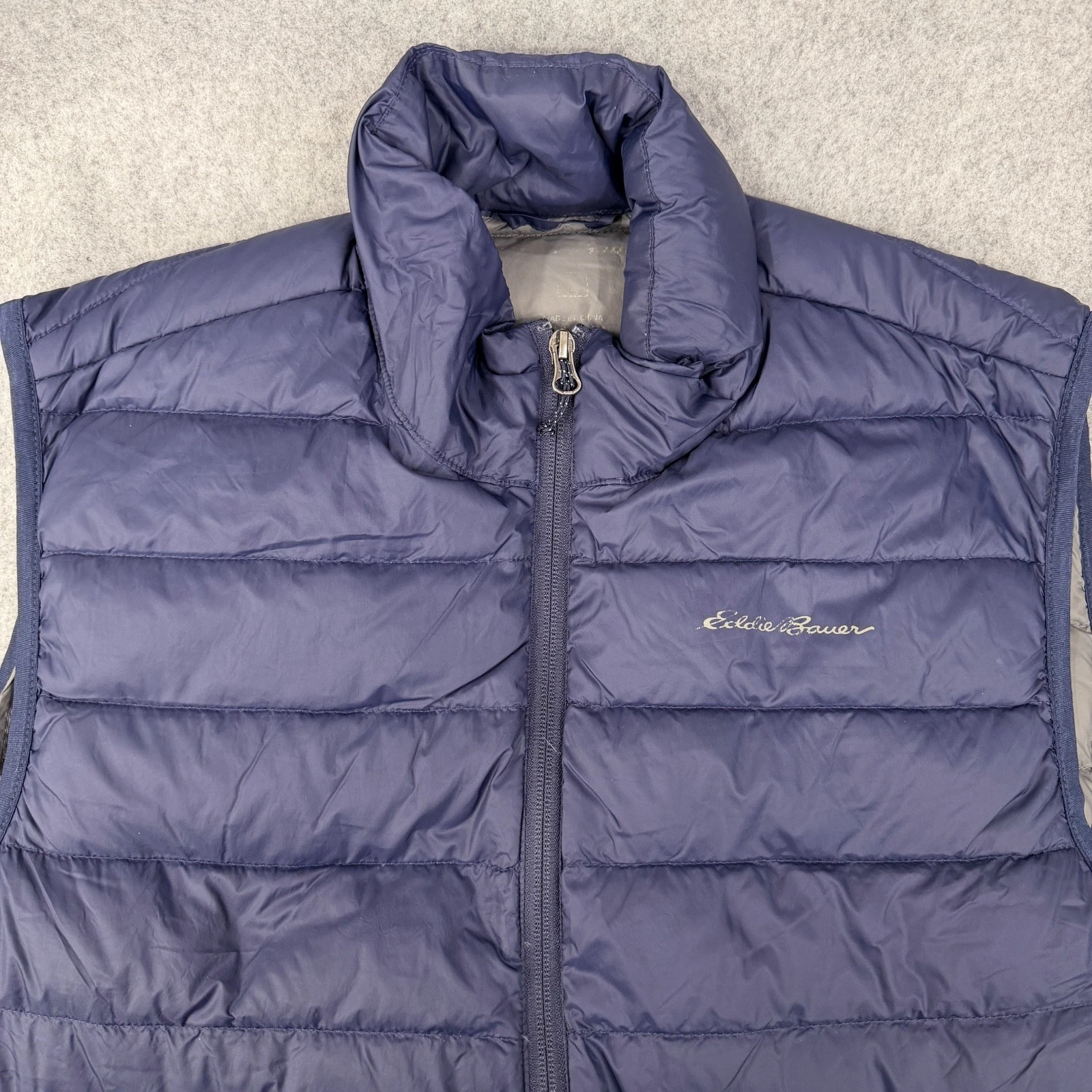 Eddie Bauer Mens Down Puffer Vest Large Blue Sleeveless Lightweight Outdoor