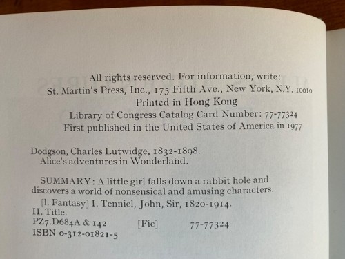 Vintage Hardcover of Alice's Adventures in Wonderland – St. Martin's Press - Picture 7 of 9