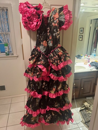 Authenisches spanisches Fiesta Kleid (18 T) (kleiner Defekt)