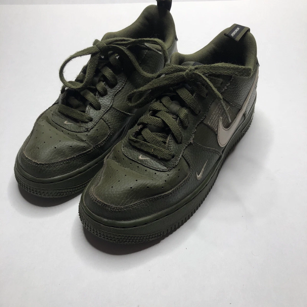 AIR FORCE 1 '07 LV8 UTILITY AJ7747 300