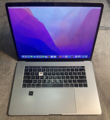 2016 Apple MacBook Pro 15'' Core i7 2.7GHz 16GB RRAM 512GB SSD MLH42LLA READ #02