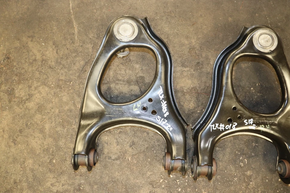 Brazos de control traseros derecho e izquierdo Acura TLX A-Spec 2015-2020 3,5 L tracción delantera OEM Foto 4 de 4