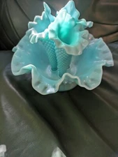 Fenton Turquoise Hobnail 3 Horn Trumpet Epergne Bud Vase 1950s 6.5" Complete 669