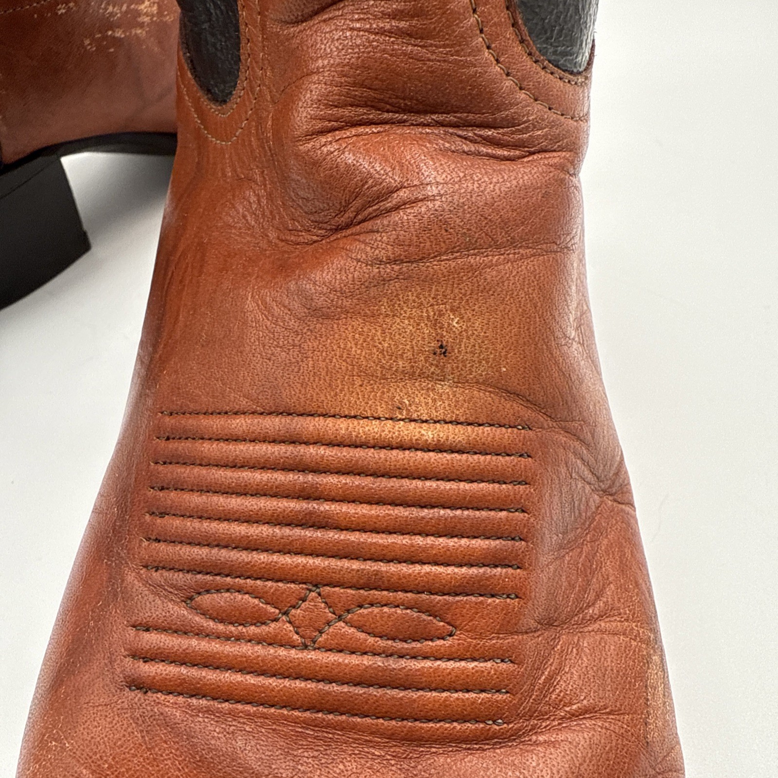 Vintage Men’s Tony Lama Cowboy Boots Two Tone Brown Lizard Wingtip Toe 11.5D USA