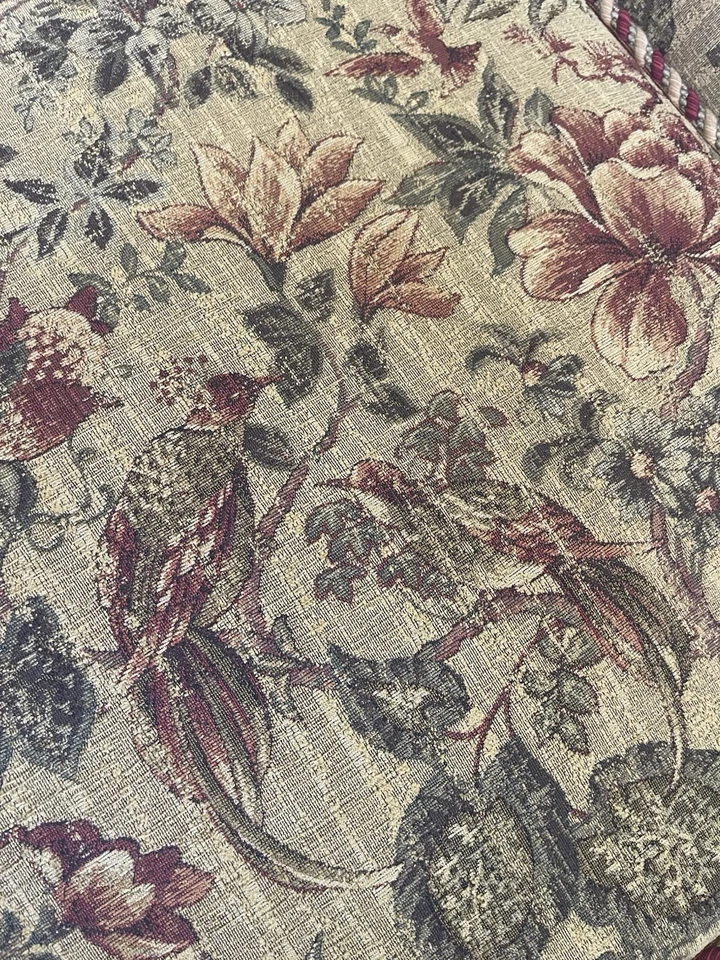 Gabinetes de cocina victorianos personalizados para sala de estar y sofá con sillón Foto 4 de 4