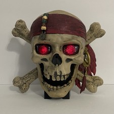 Sensor de movimiento Piratas del Caribe decoración de calavera parlante • Zizzle 2006