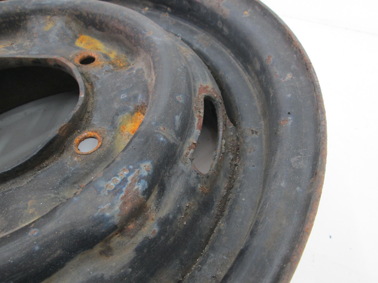 Rolls Royce Silver Shadow Bentley T1 T2 66-80 wheel rim #1743 (USED)