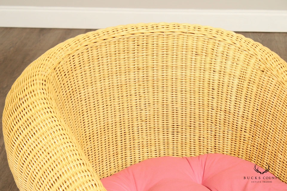 Par de cadeiras vintage de vime da década de 1970 - Imagem 4 de 4