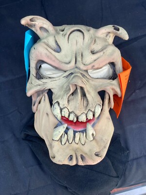 Vintage Be Something Studios B.S.S Mask GLOW SKULL With Tags ! 1984 Minty !!
