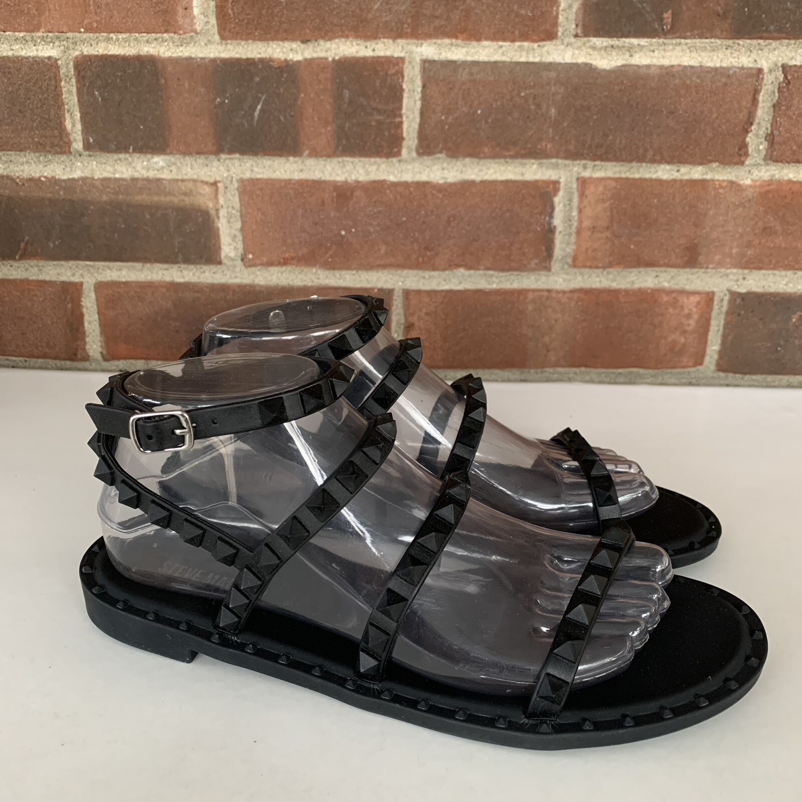 steve madden black jelly sandals