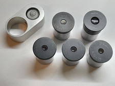 FIVE VERY CLEAN GLASS AUS JENA CARL ZEISS MICROSCOPE OCCULARS AND A LEVEL