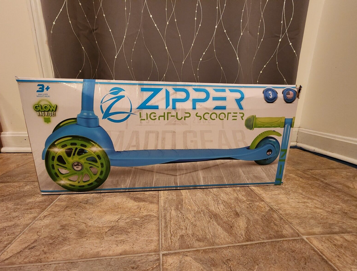 Zycom Zipper Madd Gear Light-Up Scooter Blue/Green 44lbs Max