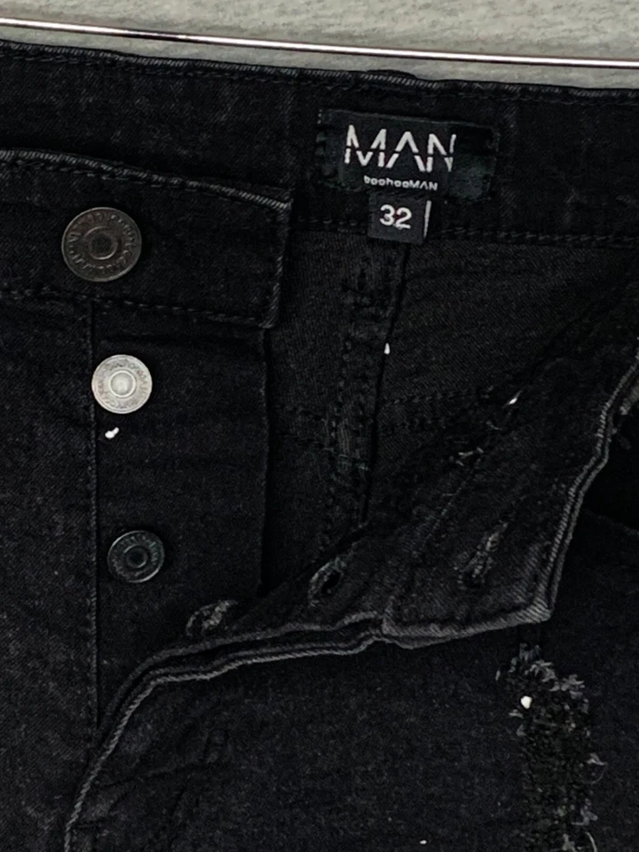 Pantalones Cortos de Jean BOOHOO MAN para Hombres 32 Negros Destruidos Calce Relajado Preppy Diseñador Boho Foto 3 de 4