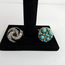 SET of 2 Fashion Rings Costume Jewelry Stretch Rings One Size 6 -10 NEW Blue
