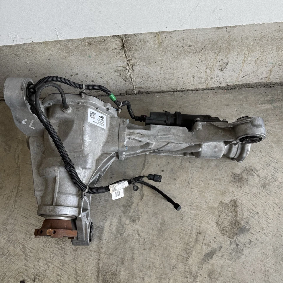 2021 - 2023 Chevrolet Silverado Sierra 1500 Front Differential Carrier AAS8 OEM - Imagem 2 de 4