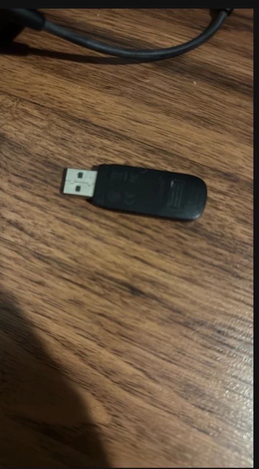 HyperX Cloud Alpha Wireless Gaming Headset for PS5/PS4, Xbox. PC Black/Blue - Image 3 of 4