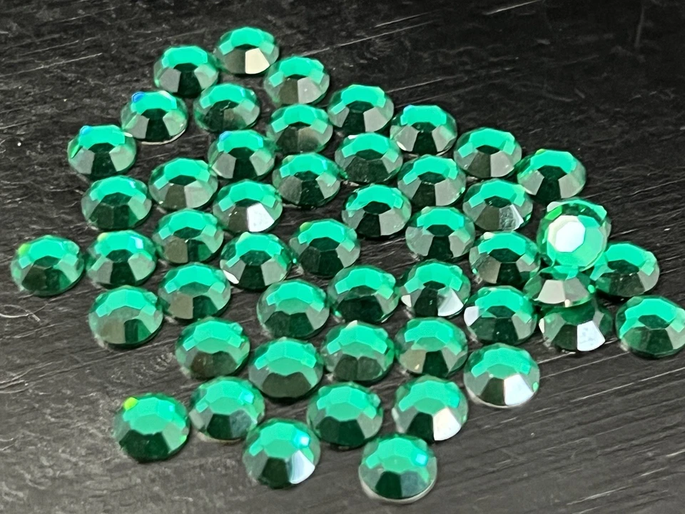 Cristal Swarovski Esmeralda 34SS Artículo 2000 Lámina de Plata Superior, 48 piezas 1/3 bruto Foto 3 de 4