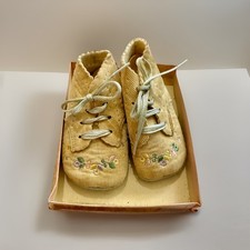 1940s-50s Beige Embroidered Baby Shoes Soft Cotton Corduroy Blue Wool Bottom VTG