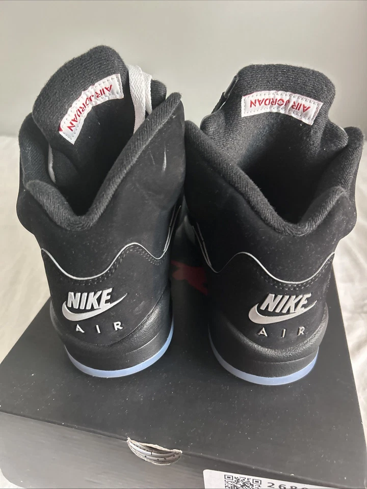 Nike Jordan 5 Retro OG Negro Metálico Reimaginado 2025 HF3976-001 GS 7Y (VNDS) Foto 3 de 4