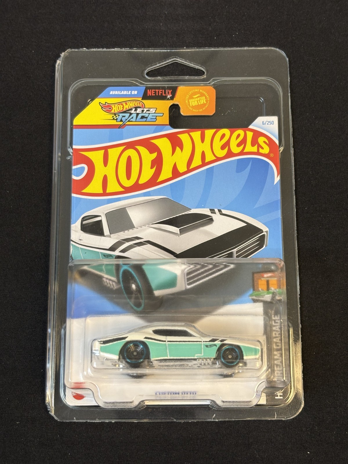 2024 HOT WHEELS CUSTOM OTTO 6/250 HW DREAM GARAGE 1/5 WHITE NETFLIX W/ PROTECTOR