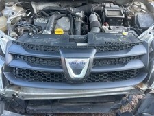 Calandre Dacia SANDERO