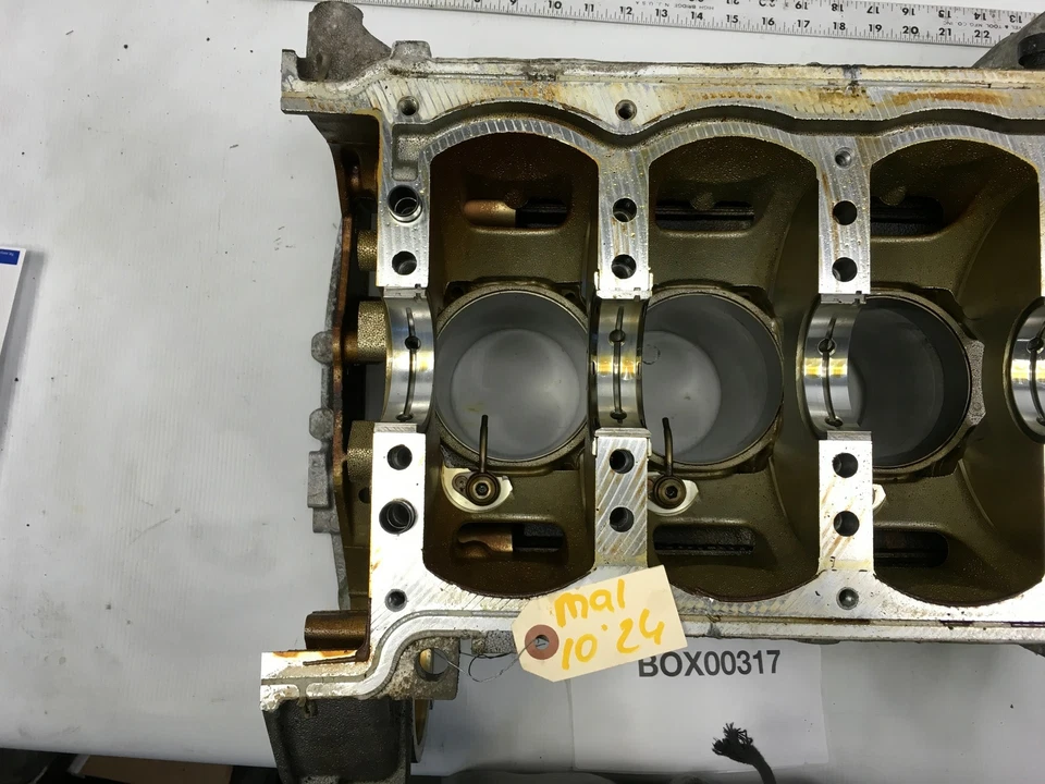 Chevrolet Malibu 2010 2,4 L L4 motor de gasolina bloque de cilindros motor desnudo OEM+ Foto 3 de 4