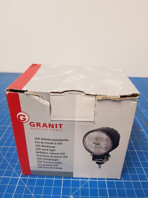 Granit LED rond Werklamp mit 4 LED, 9-32V 840lm ~5700K IP68, IP69K