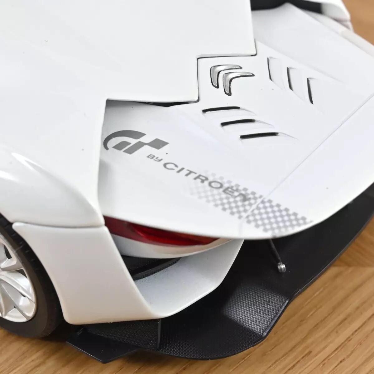 Norev - 1:18 GT by Citroen Paris Concept Car 2008 Diecast Model | eBay