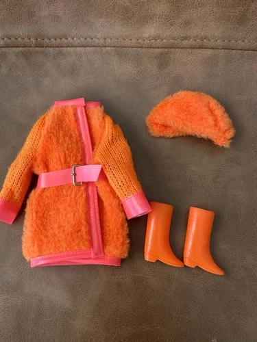 Vintage Walking Jamie FURRY FRIENDS #1132 1970 Barbie Coat Hat Boots NM