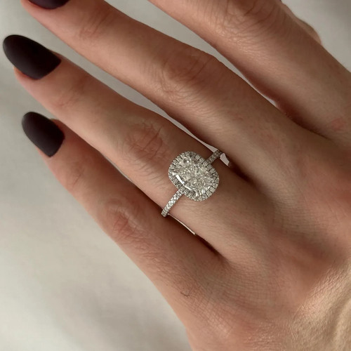 Lab Grown 2 Carat Elongated Cushion Diamond Halo Engagement Ring in White Gold - Bild 8 von 16